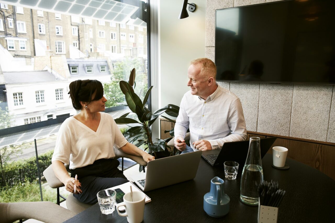 5 Ways in Which Technology Can Simplify Online Course Creation and Distribution