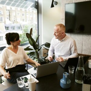 5 Ways in Which Technology Can Simplify Online Course Creation and Distribution