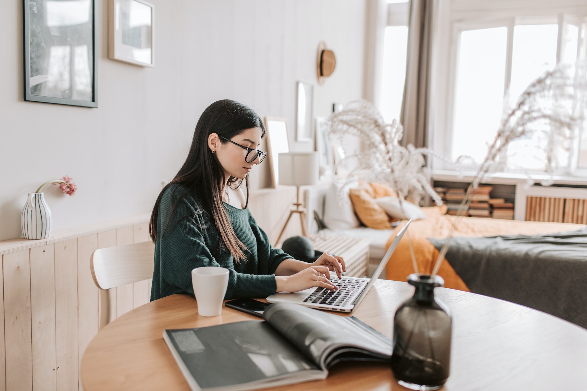 Should Your Online Course Website Really Be That Salesy?