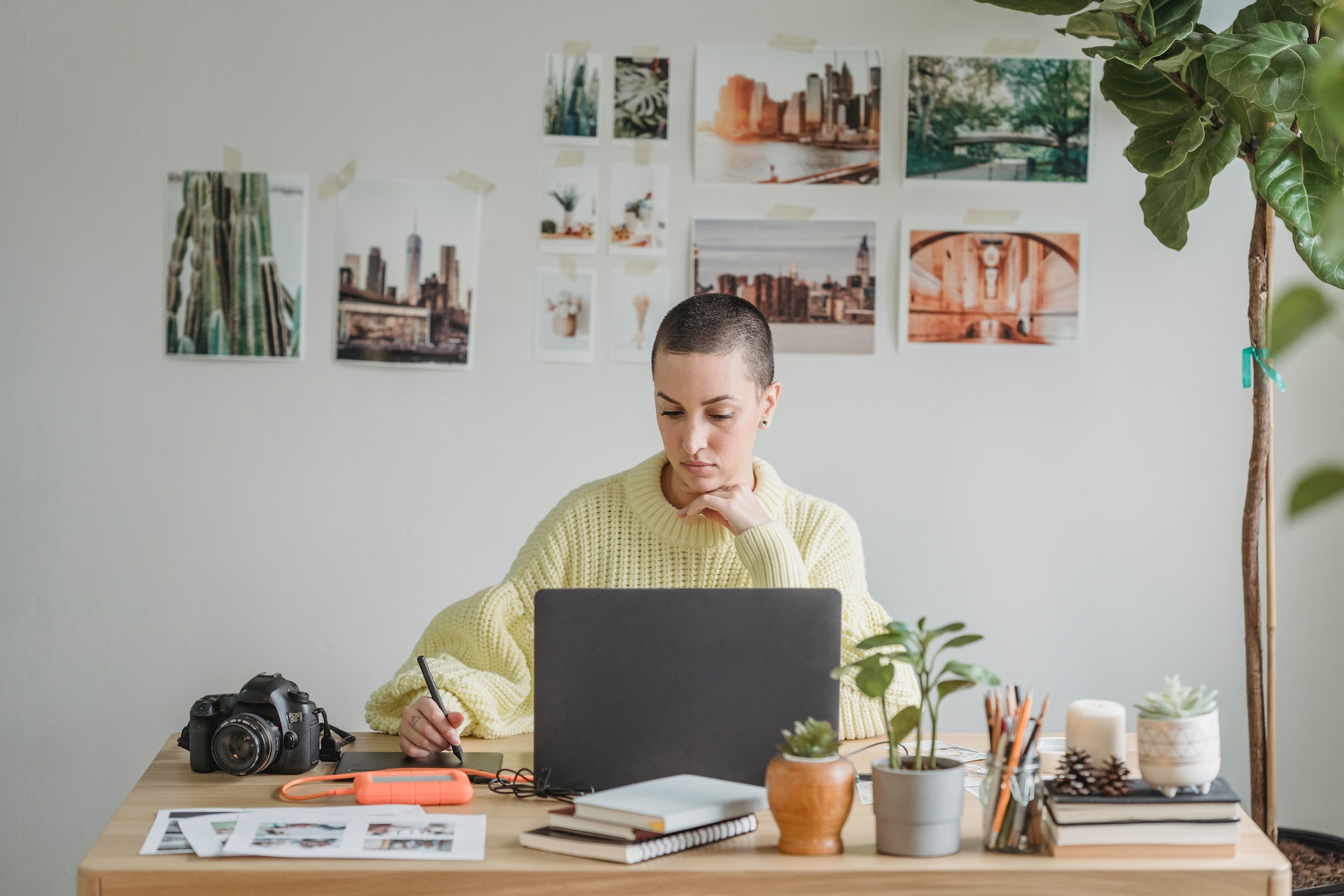 7 Best-Selling Online Course Websites by High Performing Professionals
