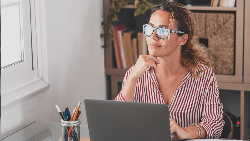 why should you sell online courses