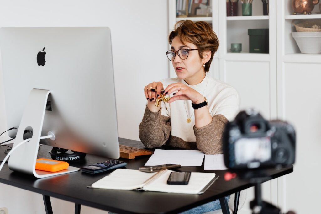 How To Record Professional Quality HD Videos For Online Courses?