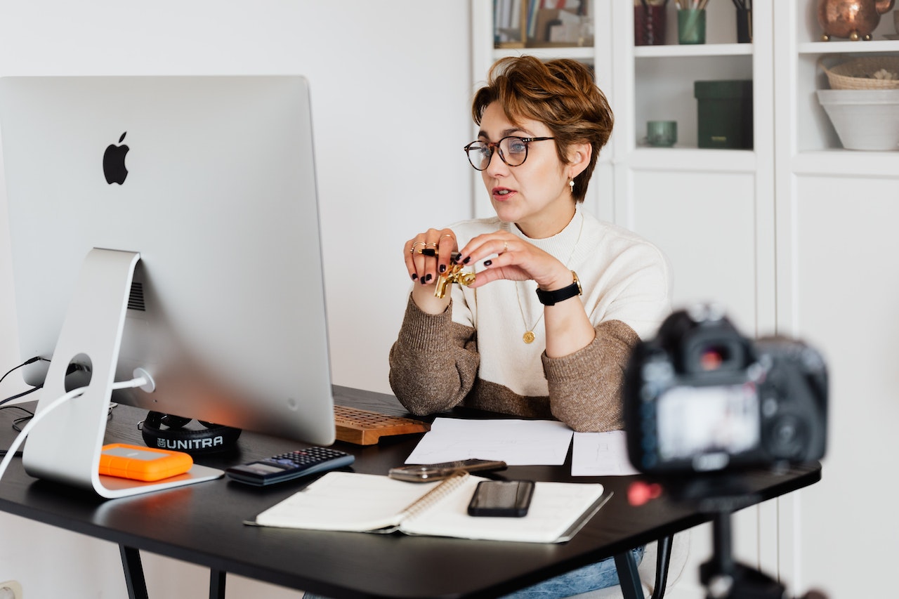 How To Record Professional Quality HD Videos For Online Courses?