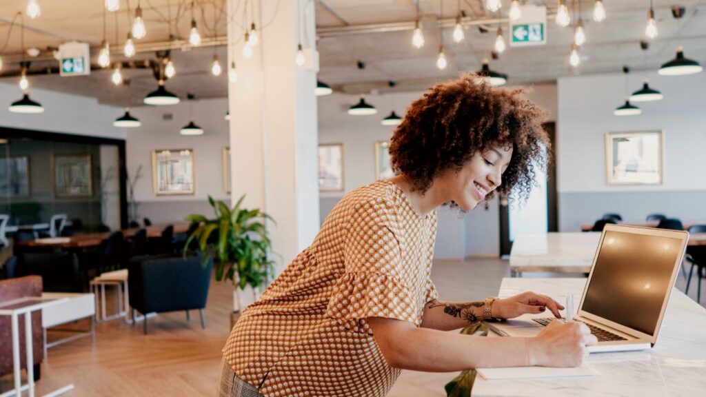 HOW TO BRING CART ABANDONED CUSTOMERS BACK TO YOUR SITE TO PURCHASE YOUR COURSES?