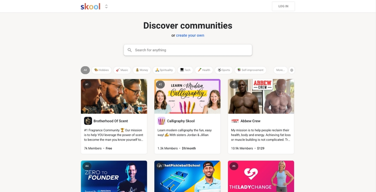 Skool communityinterface for managing and delivering online courses